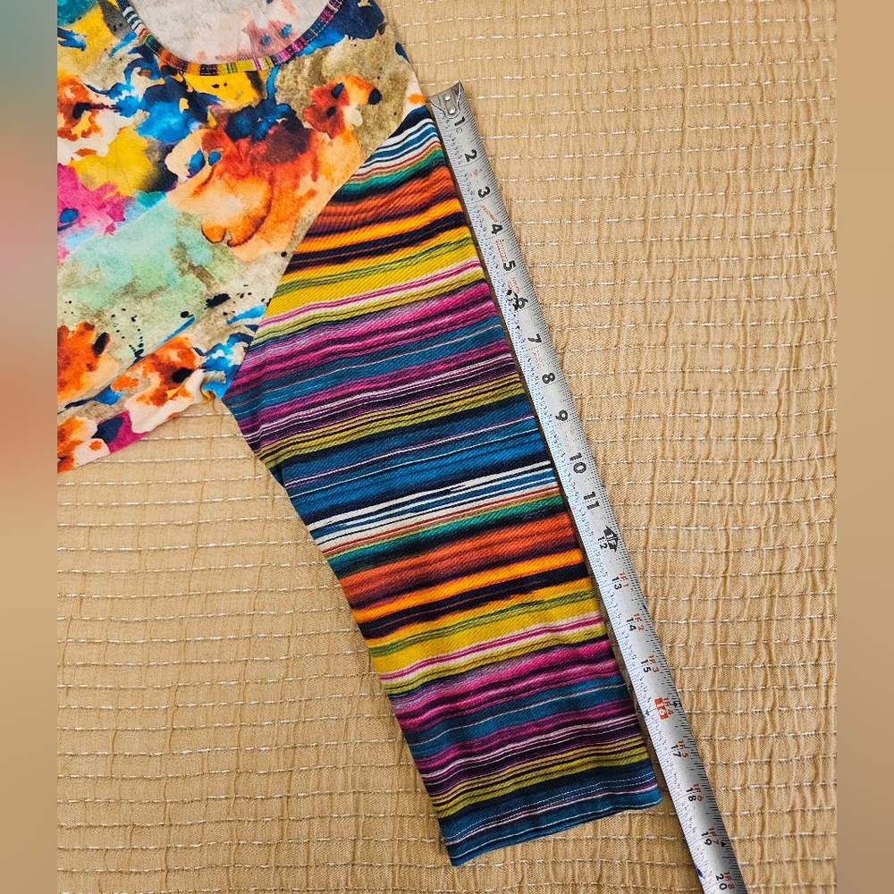 Parsley & Sage Colorful Abstract Artsy‎ Print Top Asymmetrical Wearable Art - Picture 7 of 7